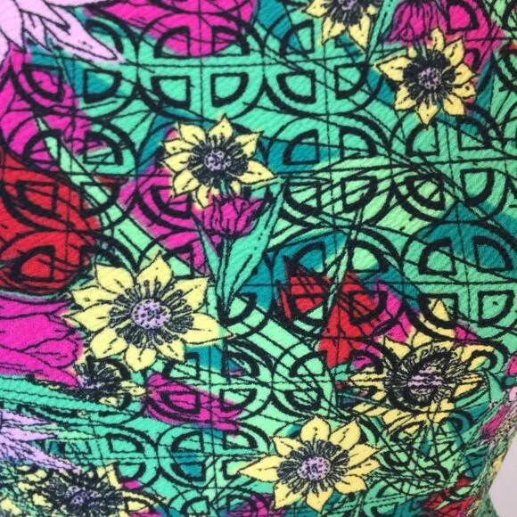 LuLaRoe Amelia Fit & Flare Dress Size L Womans Green Floral Short Sleeve Pleated - Picture 6 of 13